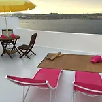 Coral Apartment *